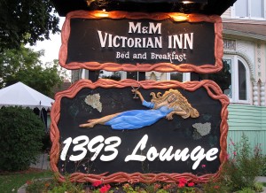 lounge-sign